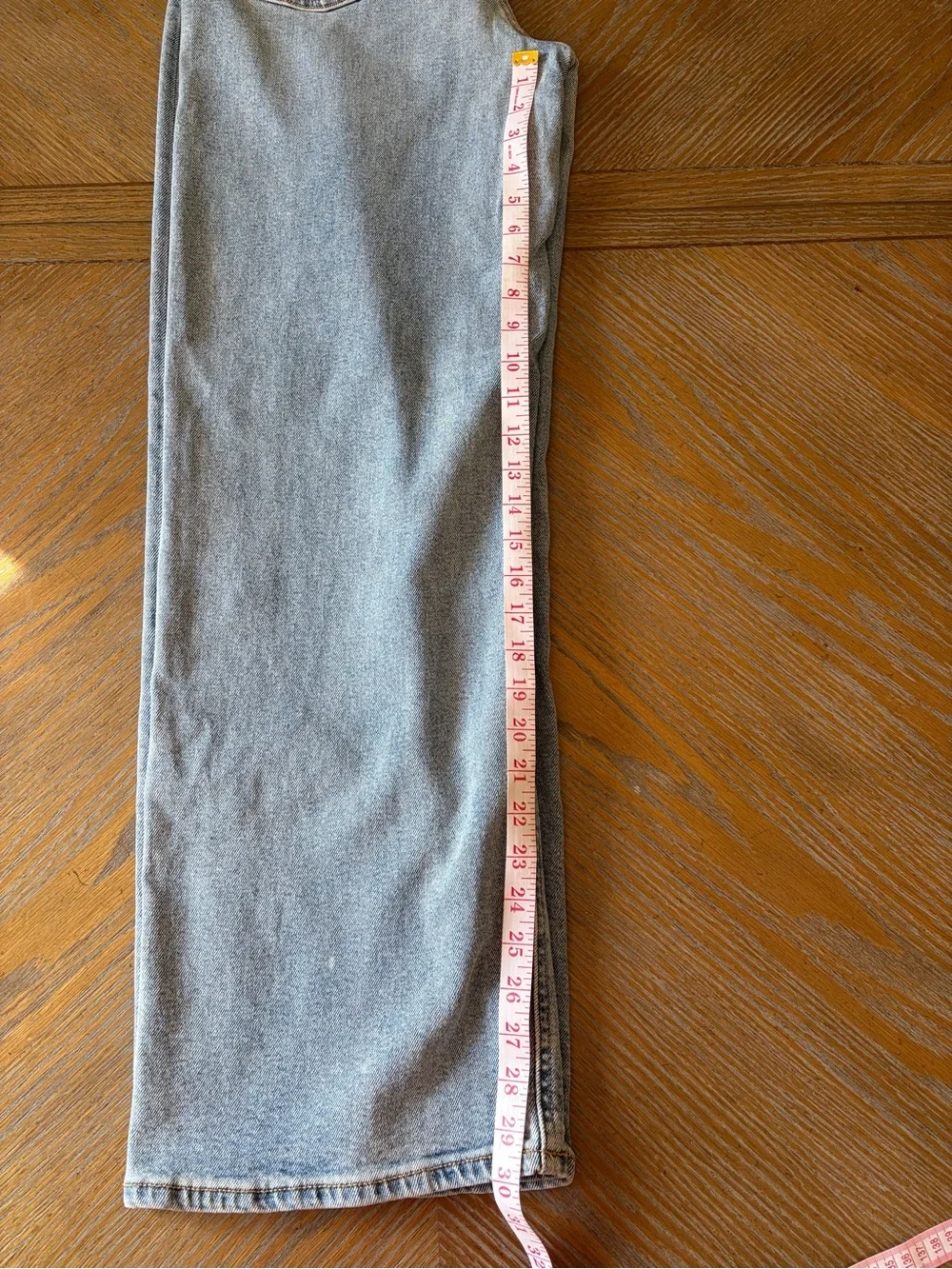 Old Navy Sky-Hi Extra High Rise Wide Leg Jeans Light Wash Size 10